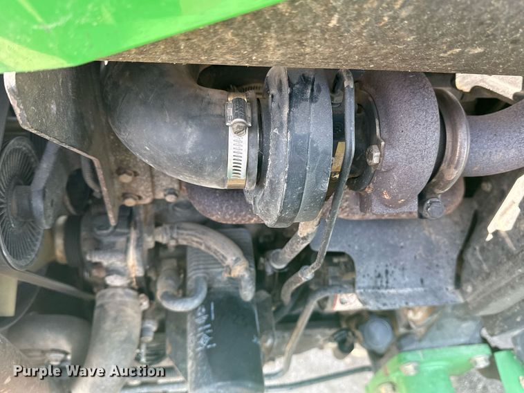 image for item DM5581 2004 John Deere 4720 MFWD tractor