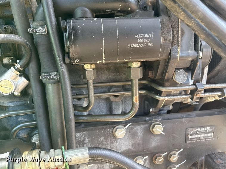 image for item DM5581 2004 John Deere 4720 MFWD tractor