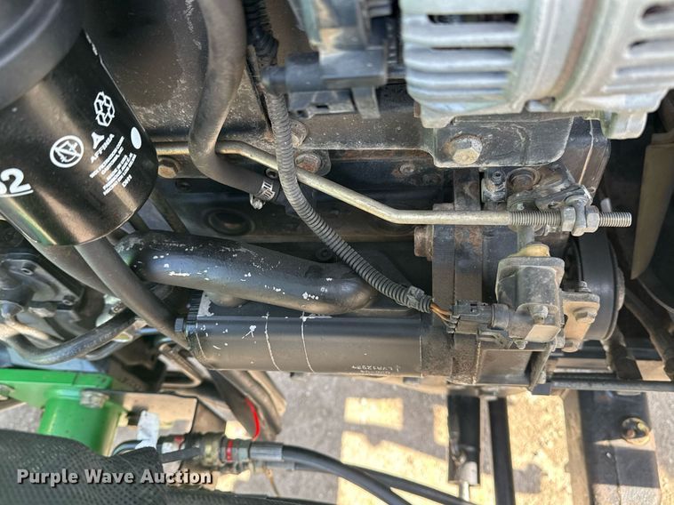 image for item DM5581 2004 John Deere 4720 MFWD tractor