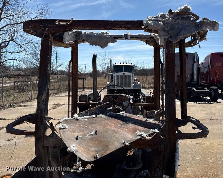 image for item DM5582 2008 John Deere 5093 tractor