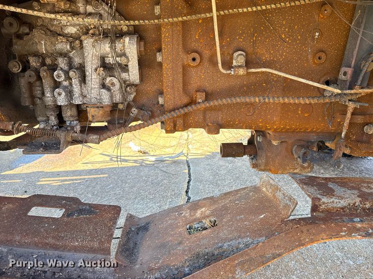 image for item DM5582 2008 John Deere 5093 tractor