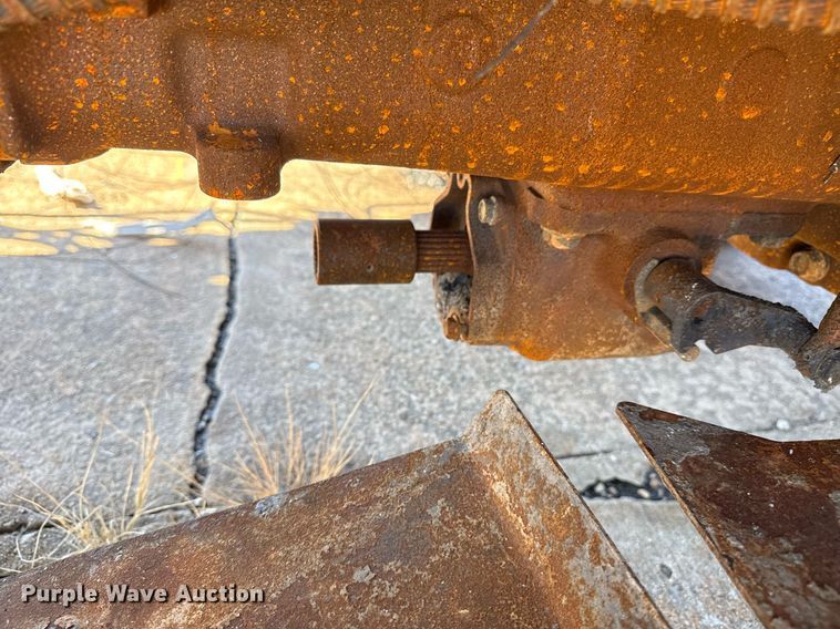 image for item DM5582 2008 John Deere 5093 tractor