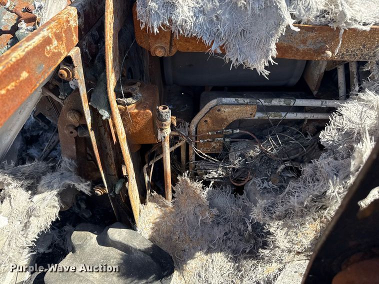 image for item DM5582 2008 John Deere 5093 tractor