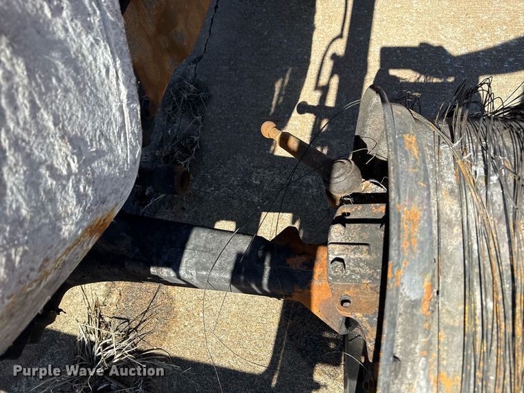 image for item DM5582 2008 John Deere 5093 tractor