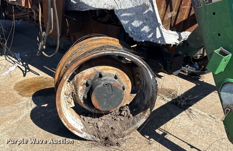 image for item DM5582 2008 John Deere 5093 tractor