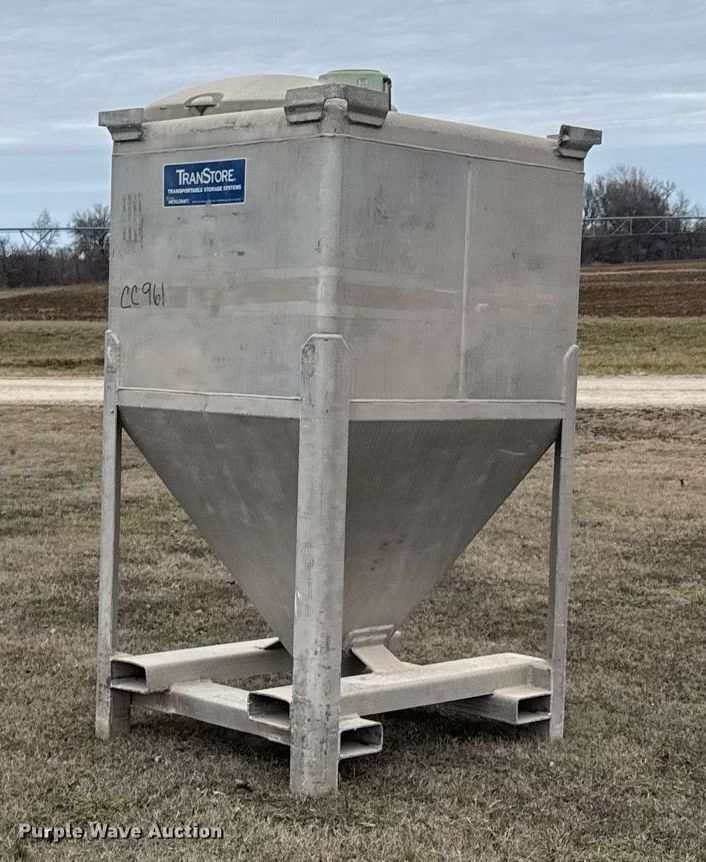 image for item DO0383 (3) TranStore storage tanks