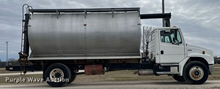 image for item DO0384 1996 Freightliner FL70 feed mixer truck