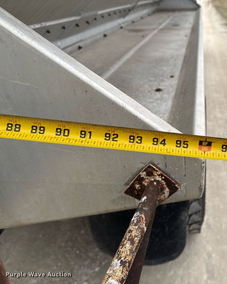 image for item DO0384 1996 Freightliner FL70 feed mixer truck