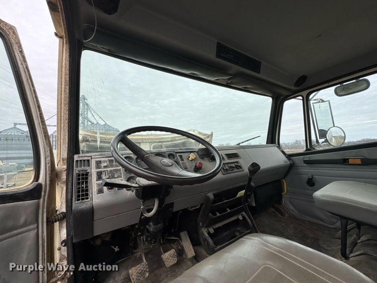 image for item DO0384 1996 Freightliner FL70 feed mixer truck