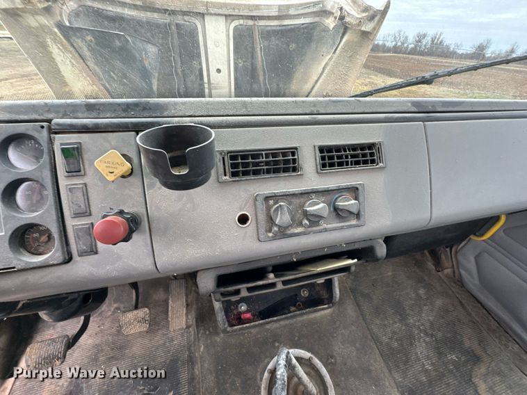 image for item DO0384 1996 Freightliner FL70 feed mixer truck