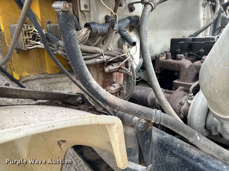 image for item DO0384 1996 Freightliner FL70 feed mixer truck