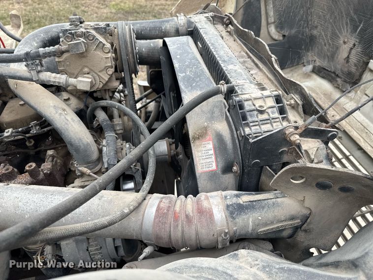 image for item DO0384 1996 Freightliner FL70 feed mixer truck