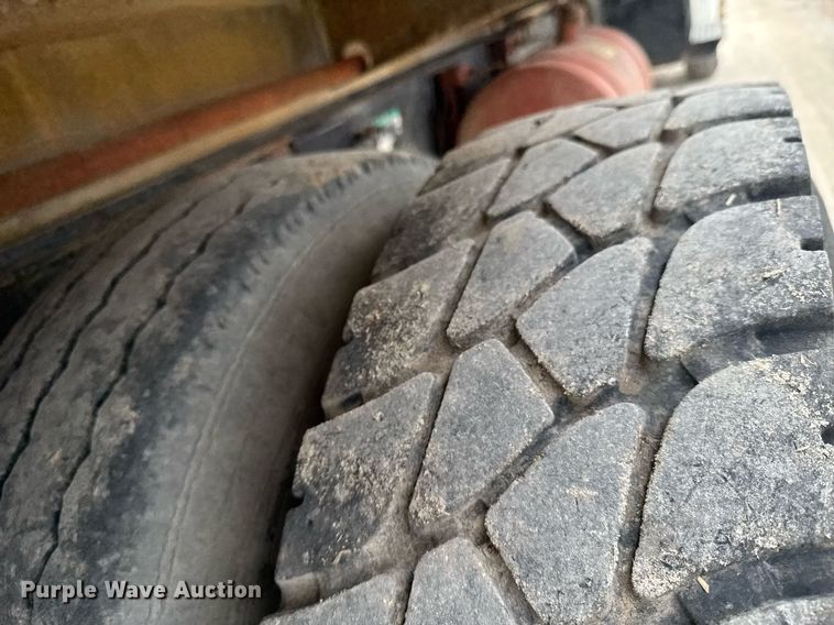 image for item DO0384 1996 Freightliner FL70 feed mixer truck