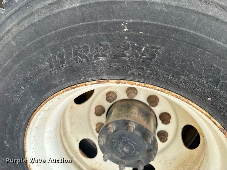 image for item DO0384 1996 Freightliner FL70 feed mixer truck