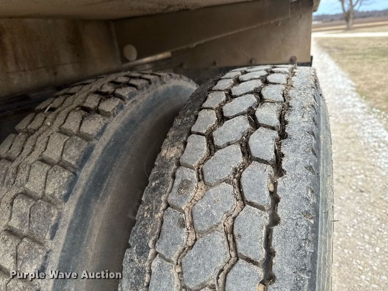 image for item DO0384 1996 Freightliner FL70 feed mixer truck