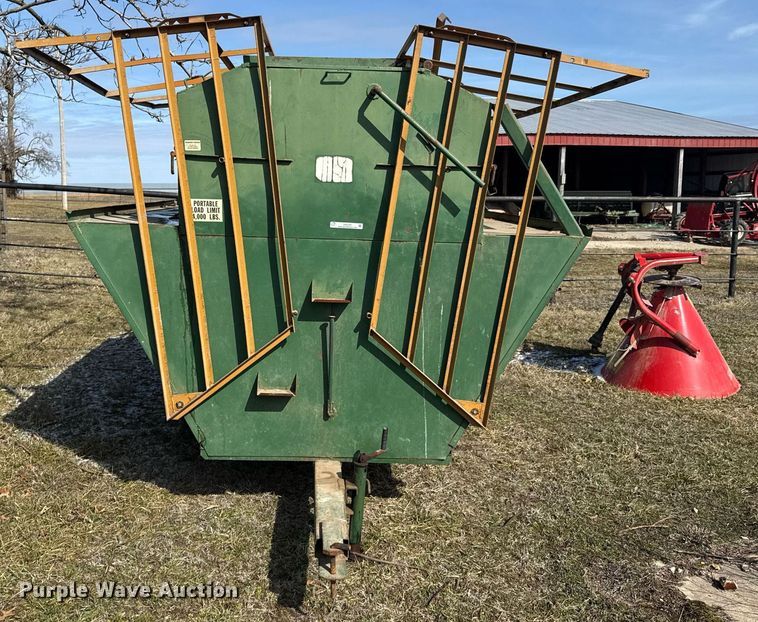 image for item DO0397 Creep feeder