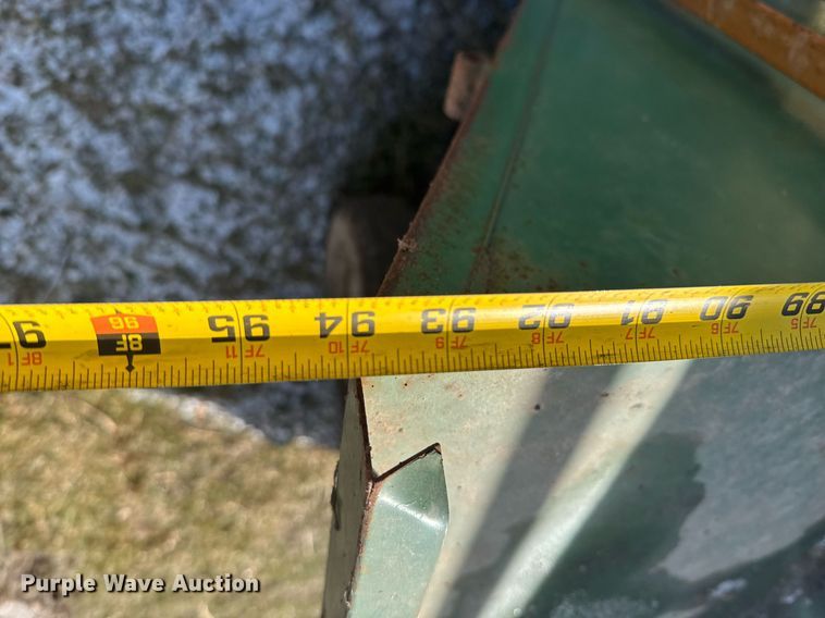 image for item DO0397 Creep feeder