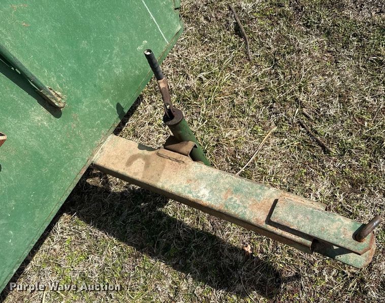 image for item DO0397 Creep feeder