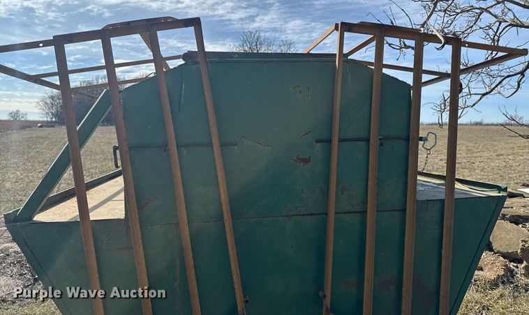 image for item DO0397 Creep feeder