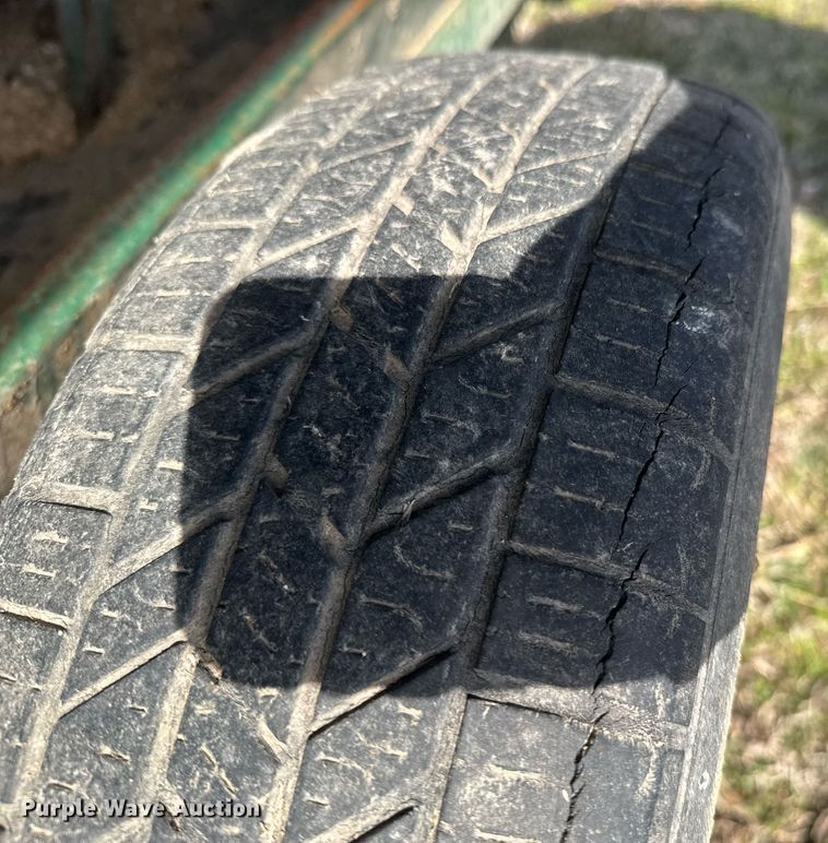 image for item DO0397 Creep feeder