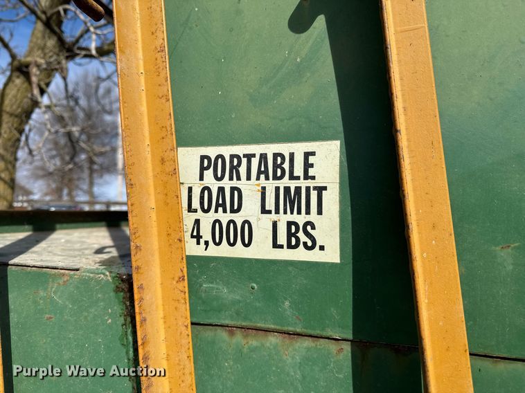 image for item DO0397 Creep feeder