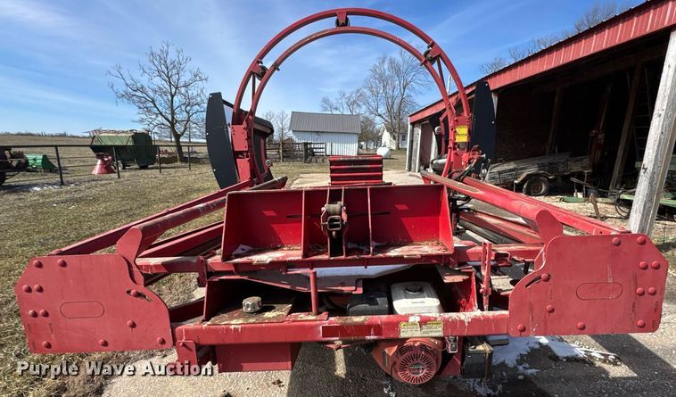 image for item DO0401 Anderson RB9000 bale wrapper