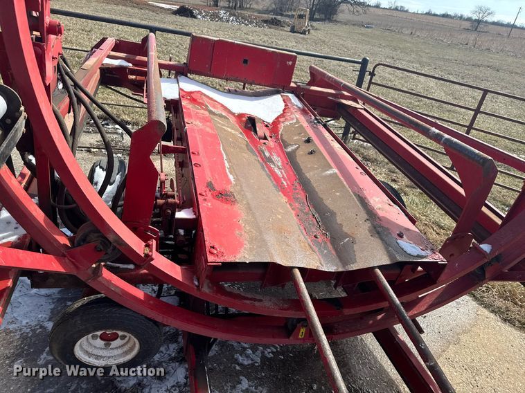 image for item DO0401 Anderson RB9000 bale wrapper