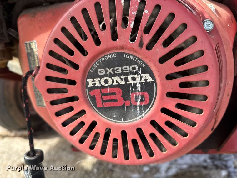 image for item DO0401 Anderson RB9000 bale wrapper