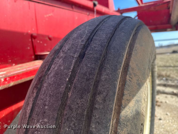 image for item DO0401 Anderson RB9000 bale wrapper