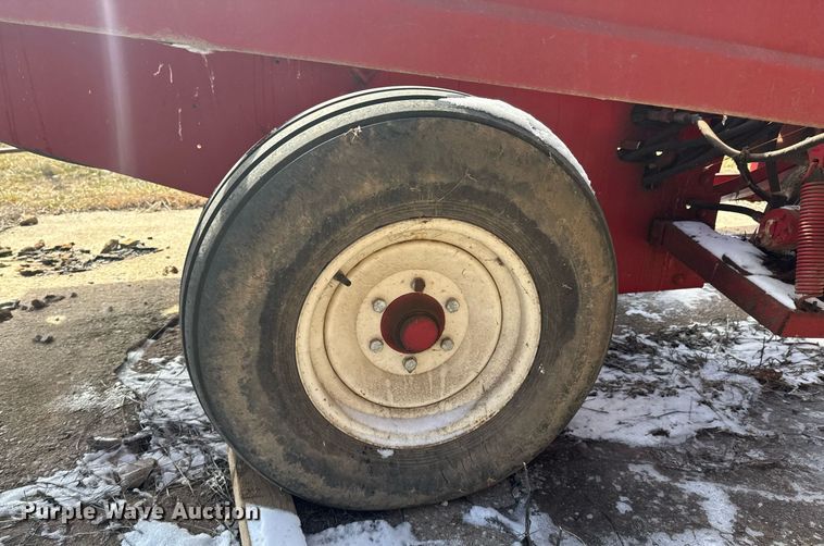 image for item DO0401 Anderson RB9000 bale wrapper