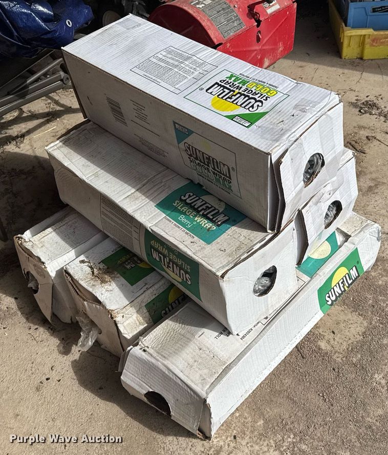 image for item DO0401 Anderson RB9000 bale wrapper