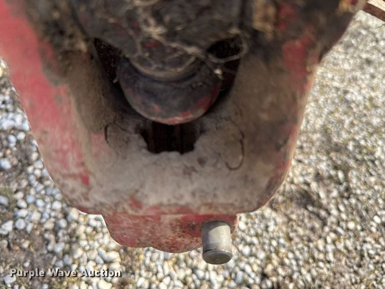 image for item DO0403 New Holland 355 feed mixer