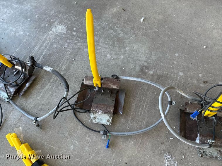 image for item DO0407 Headsight Insight header height control system 