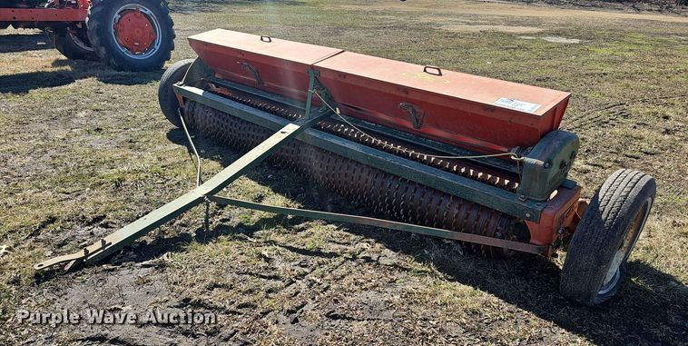 image for item DO7776 Brillion SS1201 seeder