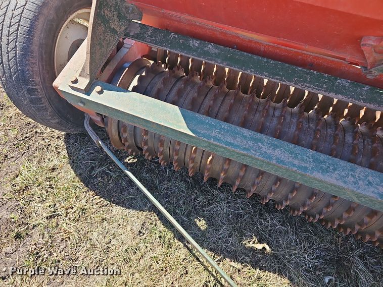 image for item DO7776 Brillion SS1201 seeder