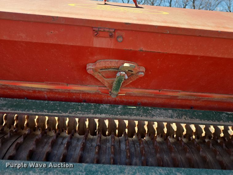 image for item DO7776 Brillion SS1201 seeder