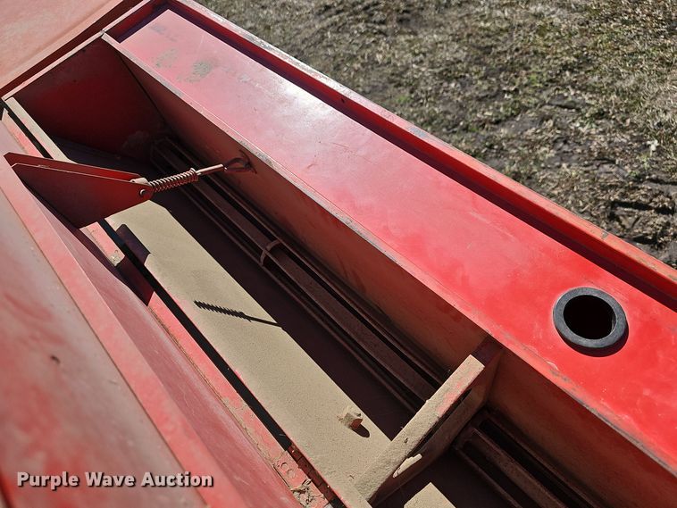 image for item DO7776 Brillion SS1201 seeder