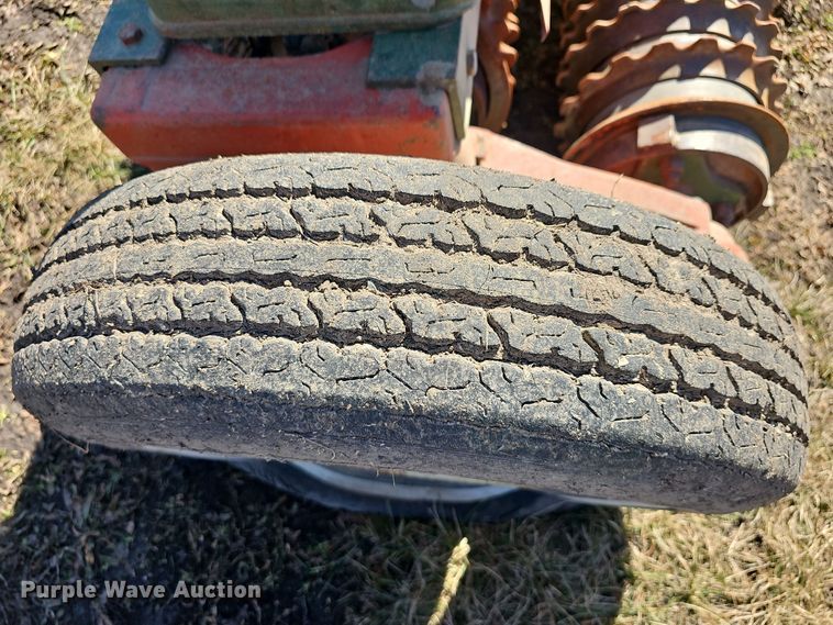 image for item DO7776 Brillion SS1201 seeder