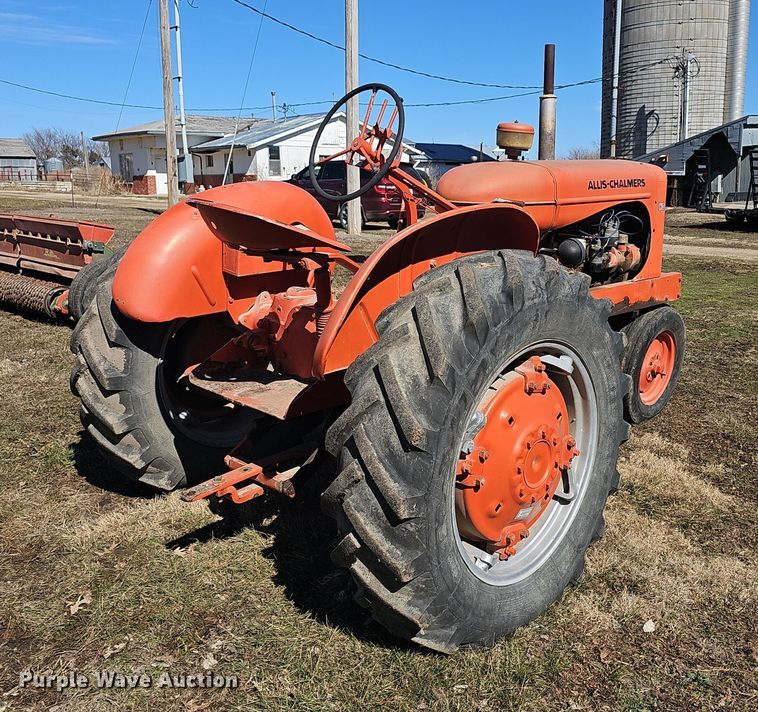 image for item DO7777 1949 Allis-Chalmers WD tractor