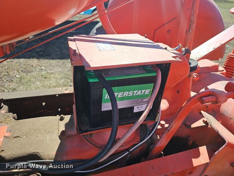 image for item DO7777 1949 Allis-Chalmers WD tractor