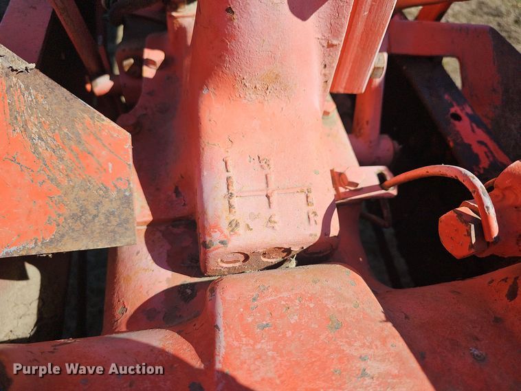 image for item DO7777 1949 Allis-Chalmers WD tractor