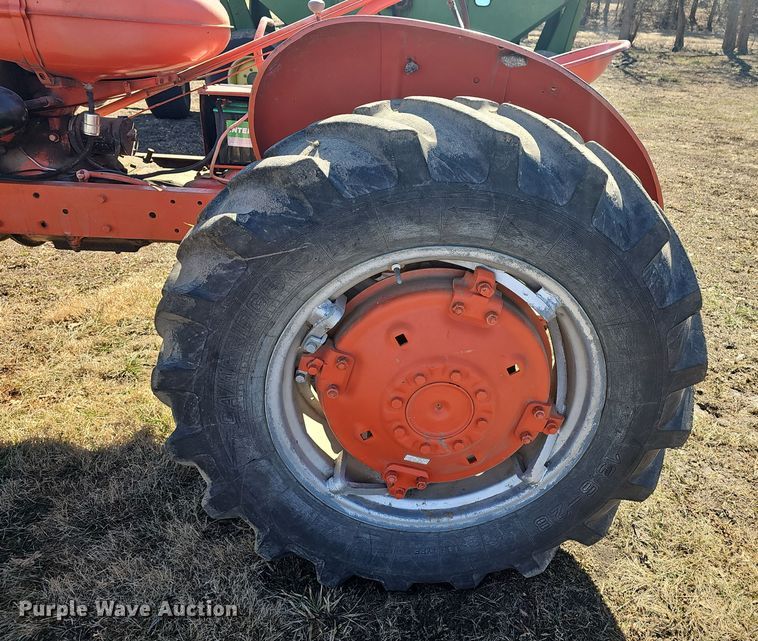 image for item DO7777 1949 Allis-Chalmers WD tractor
