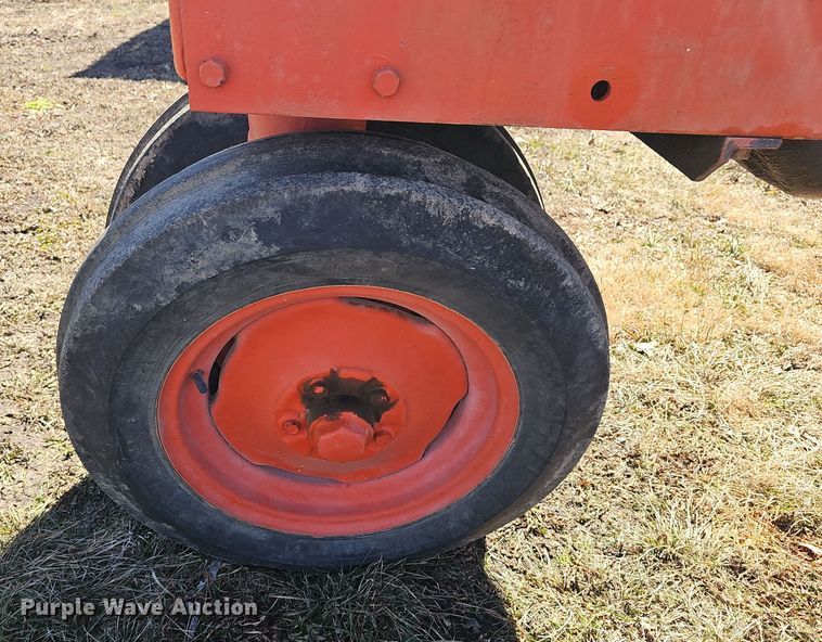 image for item DO7777 1949 Allis-Chalmers WD tractor