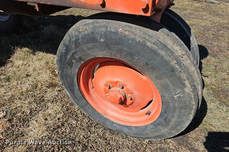 image for item DO7777 1949 Allis-Chalmers WD tractor