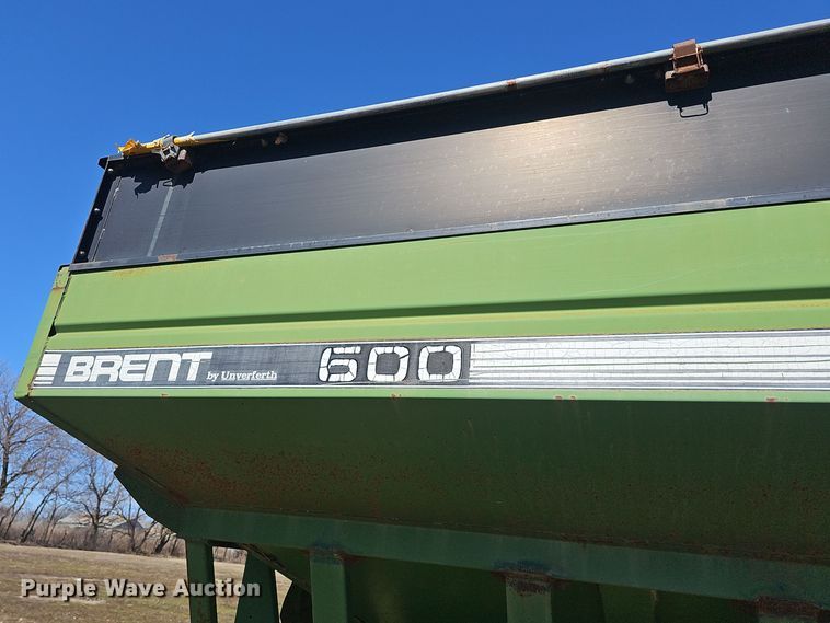 image for item DO7778 Brent GT600 gravity wagon