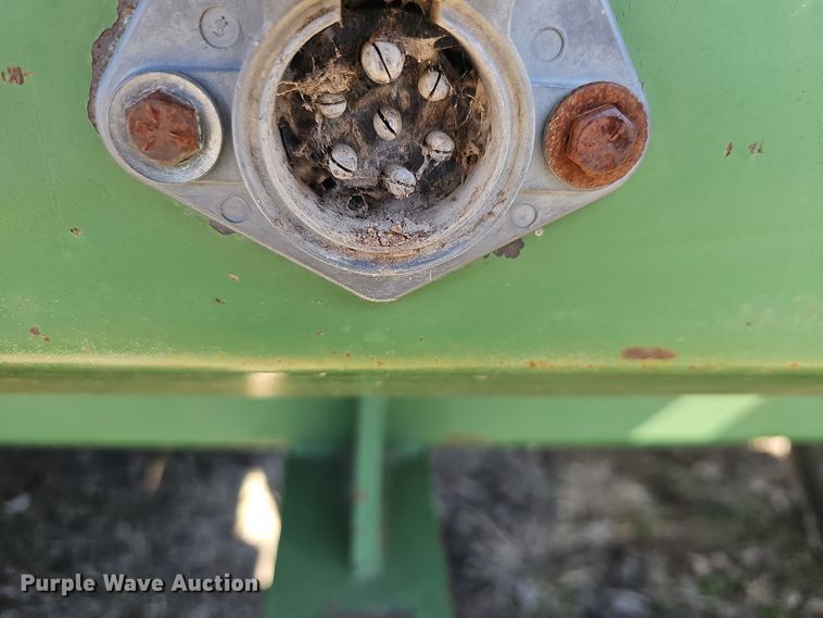 image for item DO7778 Brent GT600 gravity wagon