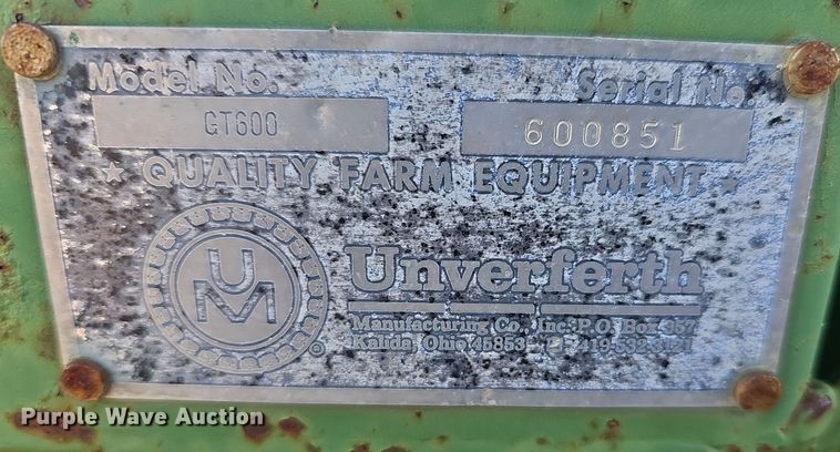 image for item DO7778 Brent GT600 gravity wagon