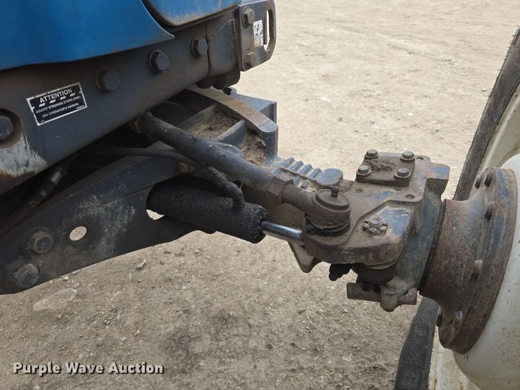 image for item DO7816 1997 New Holland 8770 MFWD tractor