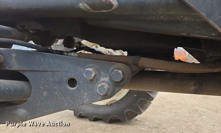 image for item DO7816 1997 New Holland 8770 MFWD tractor