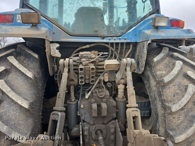 image for item DO7816 1997 New Holland 8770 MFWD tractor